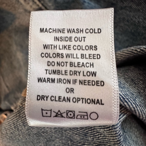 Vervet Distressed Denim Trucker Jacket Classic Size M. VGUC - Picture 8 of 10